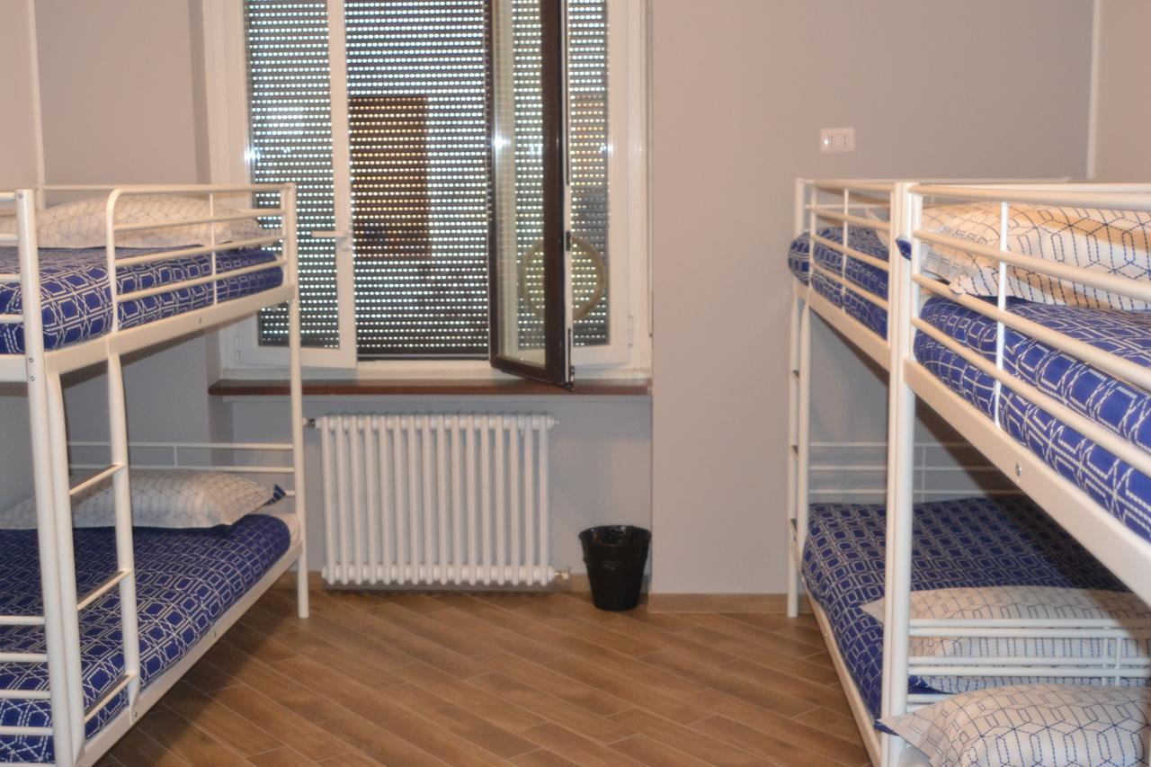Gloria Hostel Milan Exterior photo
